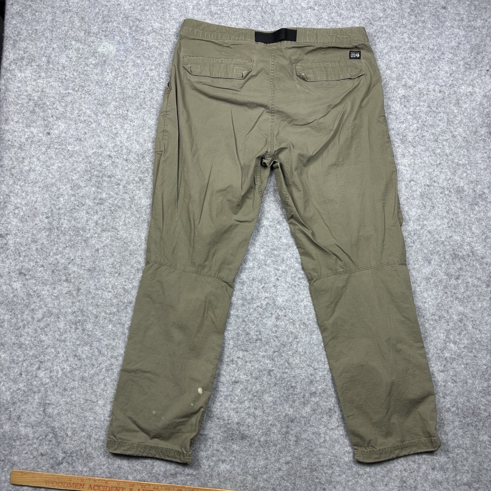 Mountain Hardwear Belted Convertible Cargo Pants Mens 36x30 Green - Picture 2 of 9